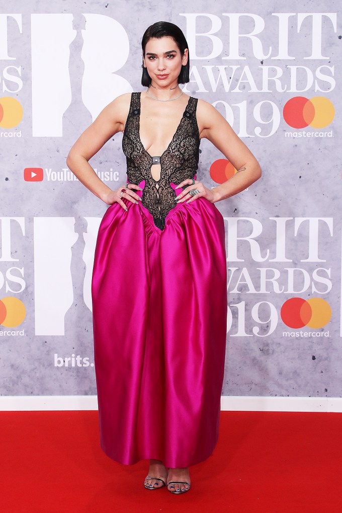 2019 Brits Red Carpet Photos