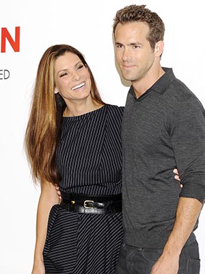 ©2009 RAMEY PHOTO 310-828-3445NO EUROPE - USA ONLYMadrid, Spain, June 26, 2009US actress SANDRA BULLOCK poses for the photographers accompanied by her cast colleague RYAN REYNOLDS and film director ANNE FLETCHER during the presentation of their latest film 'The Proposal'.PGta68 (Mega Agency TagID: MEGAR16355_2.jpg) [Photo via Mega Agency]