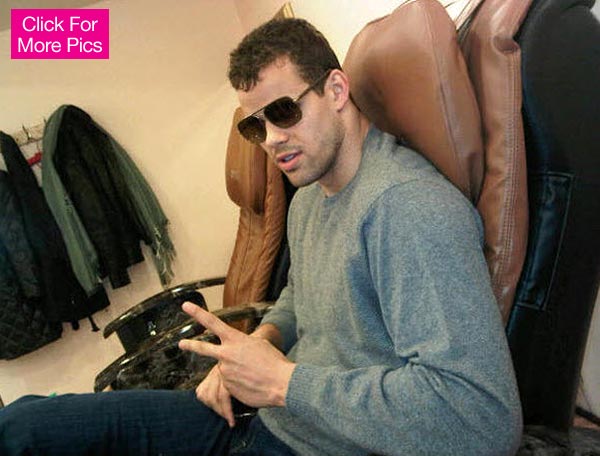 Kris Humphries