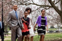 Malia Obama Photos