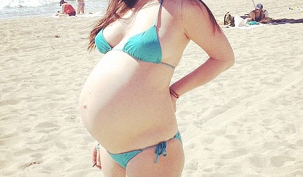 Shiri Appleby Pregnant