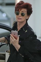 Sharon Osbourne no wedding ring