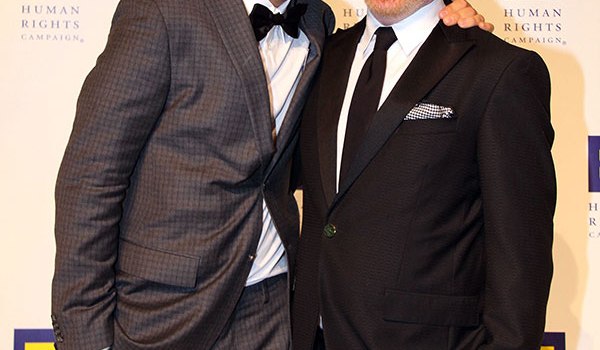 Justin Mikita Jesse Tyler Ferguson Marries