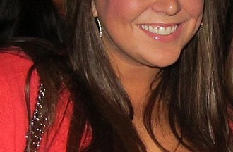 Lauren Manzo