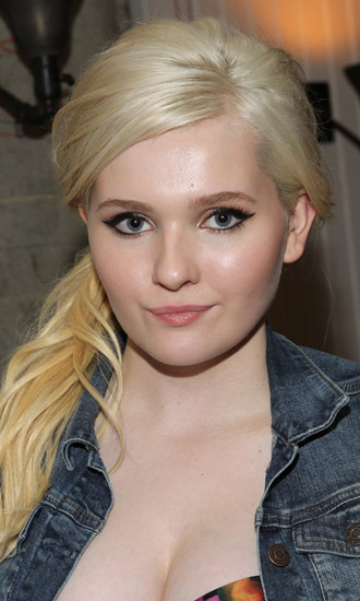 Abigail Breslin Biography