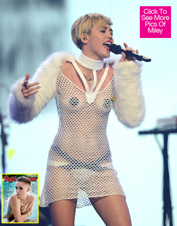 Miley Cyrus Nudist