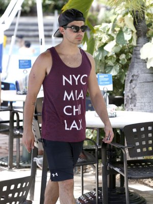 Lorde Joe Jonas Diss