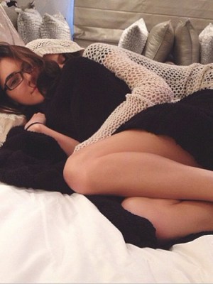 Khloe Kardashian Lonely