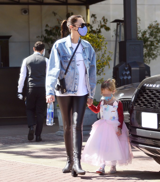 Gal Gadot With Daughter Maya