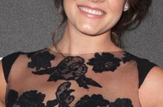 Sosie Bacon