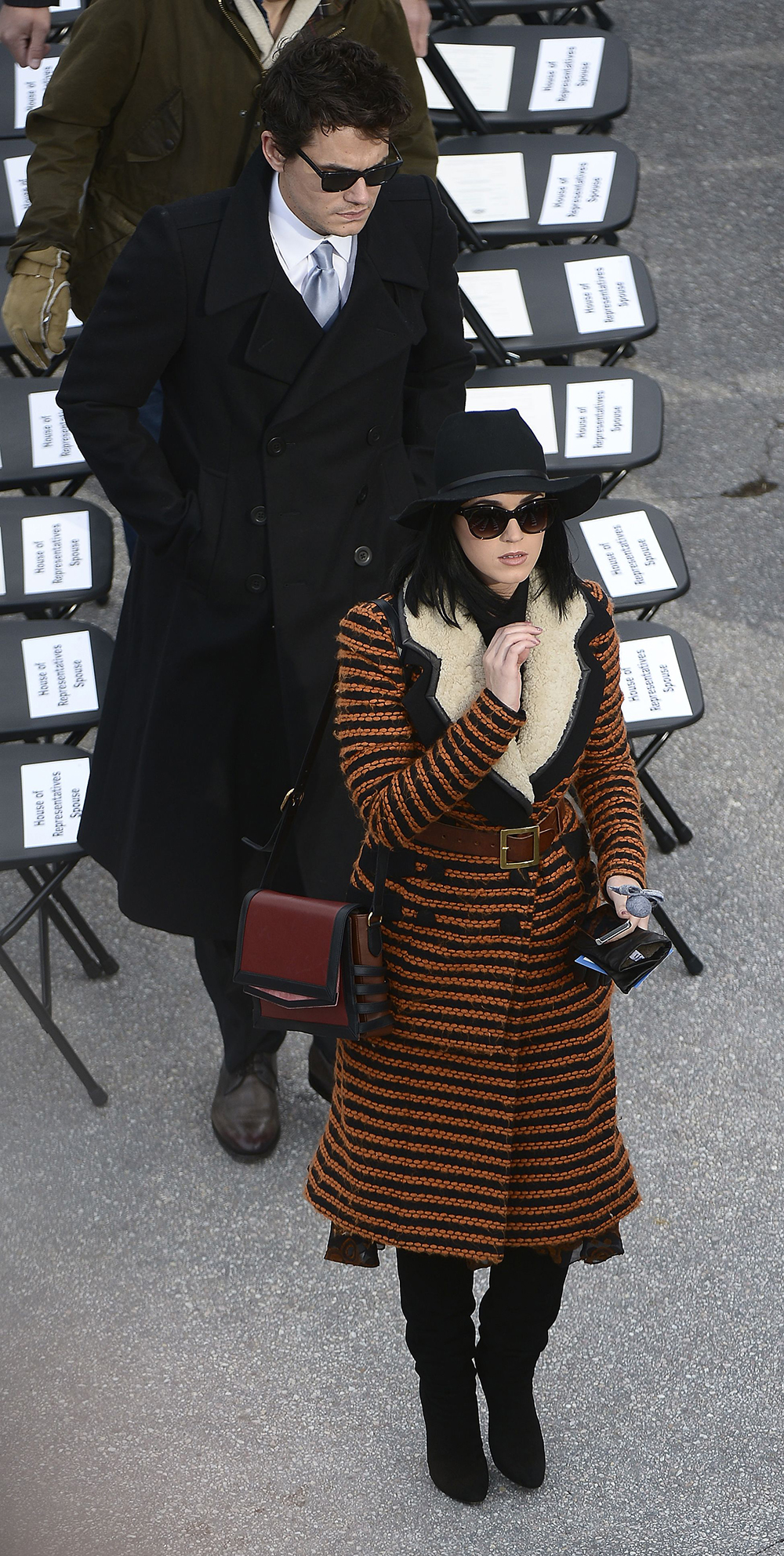 Us Singers John Mayer (t) and Katy Perry (b) Move Seats As They Sit on the West Front of the Us Capitol Two Hours Before Us President Barack Obama is Ceremonially Sworn in For a Second Term As the 44th President of the United States in Washington Dc Usa 21 January 2013 Obama Defeated Republican Candidate Mitt Romney on Election Day 06 November 2012 to Be Re-elected For a Second Term United States Washington
Usa Obama Inauguration - Jan 2013