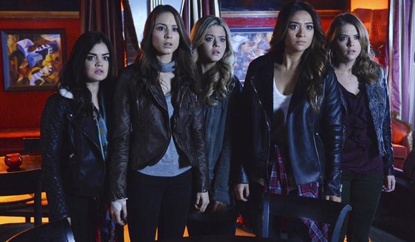 Pretty Little Liars Finale Recap Ezra Gets Shot