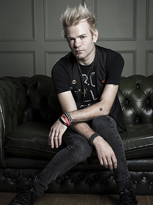 Editorial use onlyMandatory Credit: Photo by Will Ireland/Future/Shutterstock (9029411u)London United Kingdom - August 31: Portrait Of Canadian Musician Deryck Whibley Guitarist And Vocalist With Pop-punk Group Sum 41 Photographed At The Library In London On August 31Deryck Whibley (Sum 41) Portrait Shoot, LondonLONDON, UNITED KINGDOM - AUGUST 31: Portrait of Canadian musician Deryck Whibley, guitarist and vocalist with pop-punk group Sum 41, photographed at The Library in London on August 31, 2016. (Photo by Will Ireland/Total Guitar Magazine)