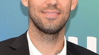 Clint Dempsey bio