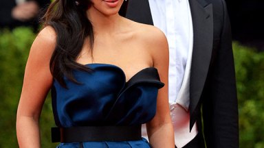 Kim Kardashian Kanye West Wedding Kiss