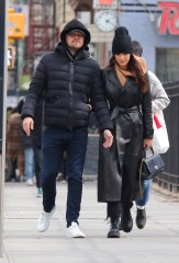 Leonardo DiCaprio and girlfriend Camila Morrone go for a walk around Manhattan's East Village.

Pictured: Leonardo DiCaprio,Camila Morrone
Ref: SPL5156195 290220 NON-EXCLUSIVE
Picture by: Joker / SplashNews.com

Splash News and Pictures
USA: +1 310-525-5808
London: +44 (0)20 8126 1009
Berlin: +49 175 3764 166
photodesk@splashnews.com

World Rights