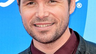 Michael Johns Bio