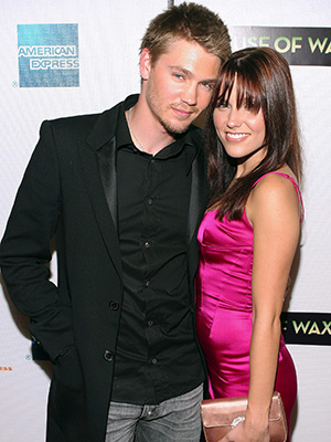 sophia bush relationships
