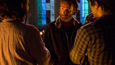 The Walking Dead Rick Kills Gareth