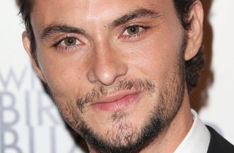 Shiloh Fernandez Bio