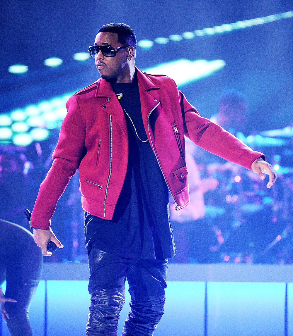 LAS VEGAS, NV - NOVEMBER 6: Jeremih performs on the 2015 Soul Train Awards at the Orleans Areana on NOVEMBER 6, 2015 in Las Vegas, Nevada. Credit: PGFM/MediPunch /IPX