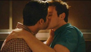Glee Kurt Blaine Kiss Elevator