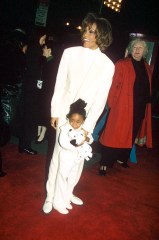 WHITNEY HOUSTON AND DAUGHTER Bobbi Kristina Brown
'THE PREACHER'S WIFE' FILM PREMIERE, NEW YORK, AMERICA - 1996