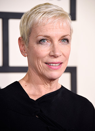 Annie Lennox Bio