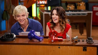 Ross Lynch Laura Marano Interview