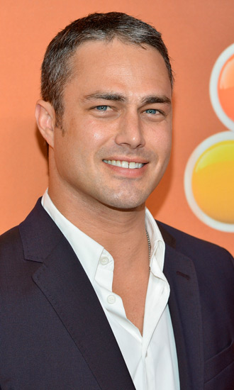 Taylor Kinney Celeb Profile