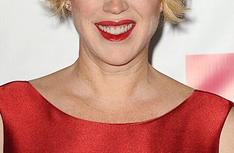Molly Ringwald Celebrity Profile