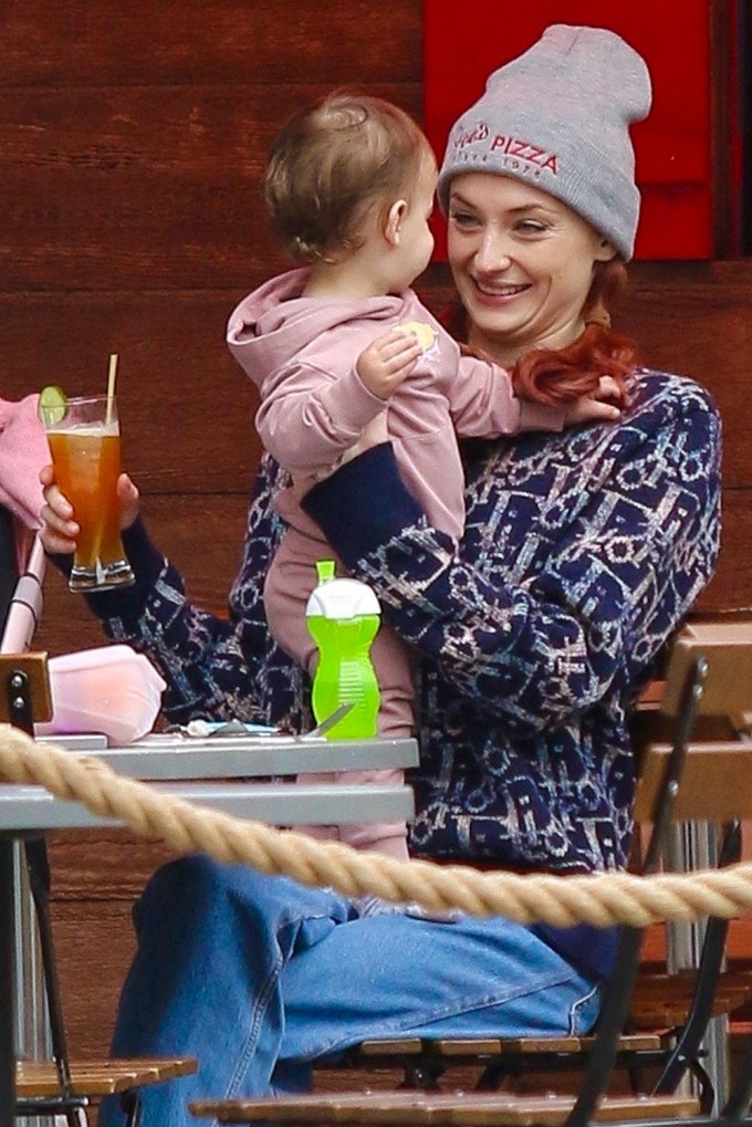 Sophie Turner & Her Daughter in NYC