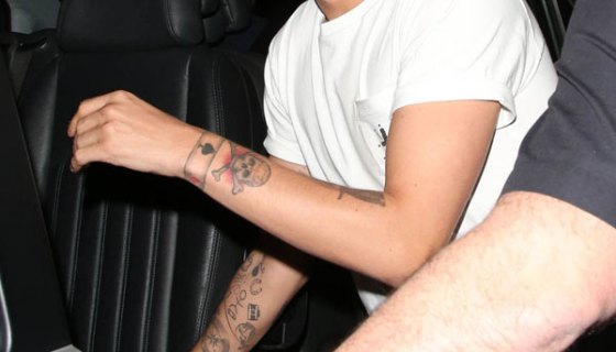 louis tomlinson partying