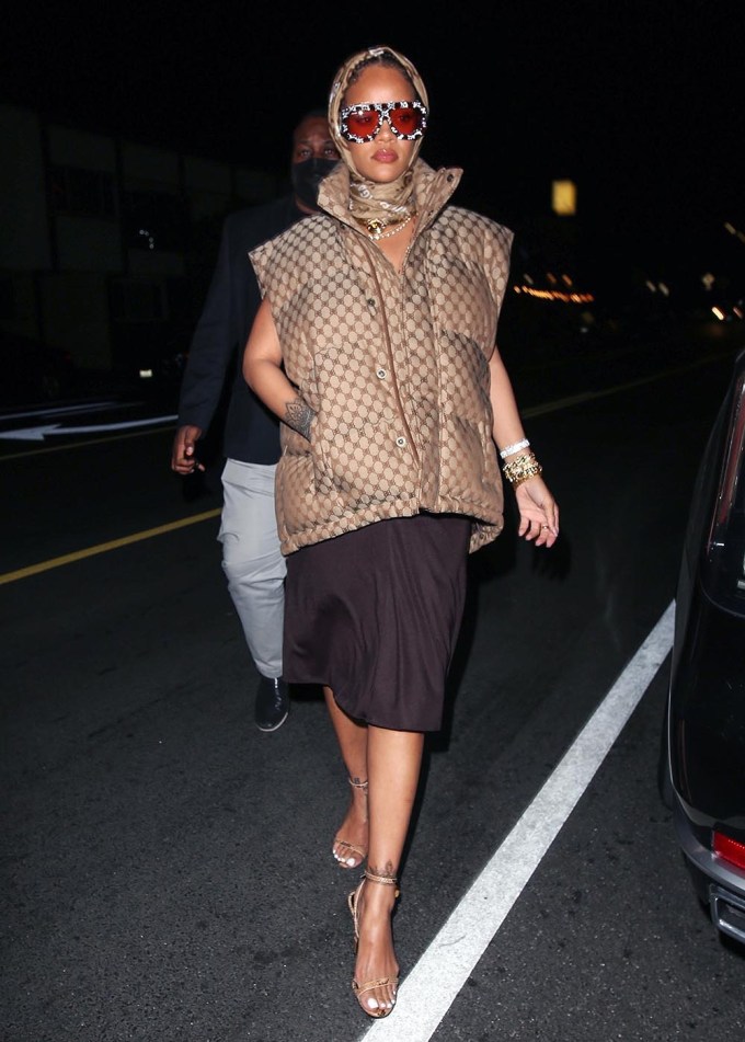 Rihanna Does Dinner At Giorgio Baldi