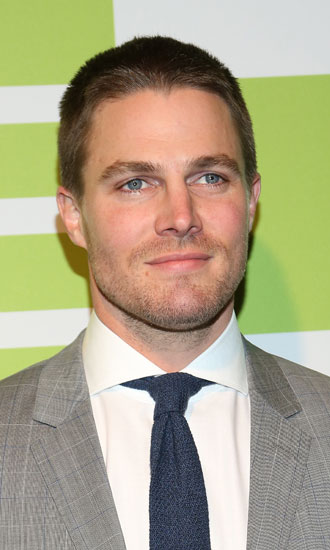 Stephen Amell Celebrity Profile