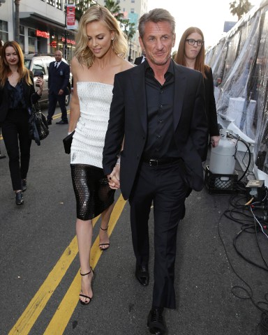 Charlize Theron and Sean Penn seen at the Warner Bros. premiere of "Mad Max: Fury Road", in Los Angeles
Warner Bros. Premiere of "Mad Max: Fury Road", Los Angeles, USA