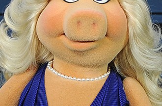 A Miss Piggy Biography