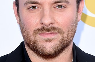Chris Young Celebrity Profile