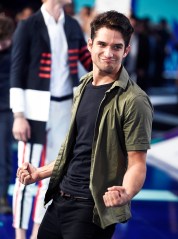 Tyler Posey arrives at the MTV Video Music Awards at The Forum on Sunday, Aug. 27, 2017, in Inglewood, Calif. (Photo by Chris Pizzello/Invision/AP)