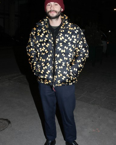 Dylan O'Brien is seen out for a walk in Paris. 14 Dec 2022 Pictured: Dylan O'Brien. Photo credit: Spread Pictures / MEGA TheMegaAgency.com +1 888 505 6342 (Mega Agency TagID: MEGA926248_005.jpg) [Photo via Mega Agency]