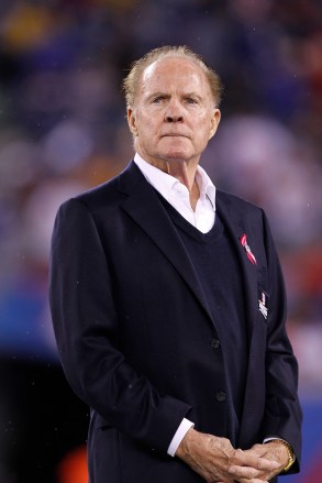 Frank Gifford Former New York Giants player Frank Gifford looks on during the Ring of Honor ceremony during halftime of an NFL football game between the Chicago Bears and the New York Giants at New Meadowlands Stadium, in East Rutherford, N.J
Bears Giants Football, East Rutherford, USA