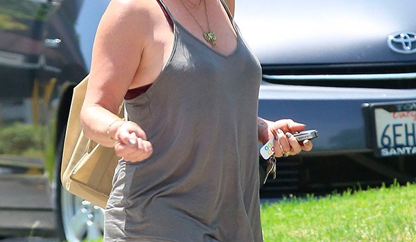 Jennie Garth Pregnant