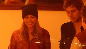 Hailey Baldwin Dating Luke Hemings