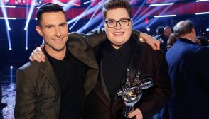 Adam Levine Jordan Smith The Voice Win