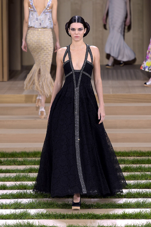 Kendall Jenner Runway Looks