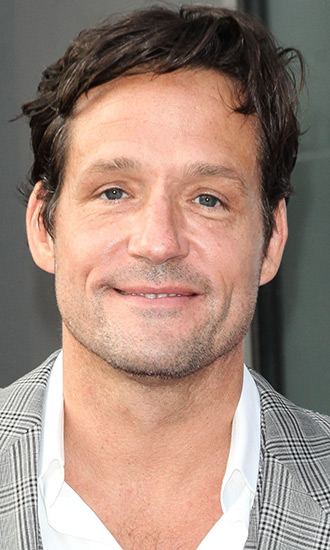 Josh Hopkins Celebrity Profile