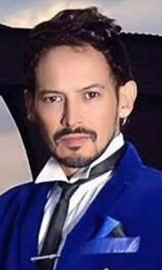 Alejandro Fuentes Bio