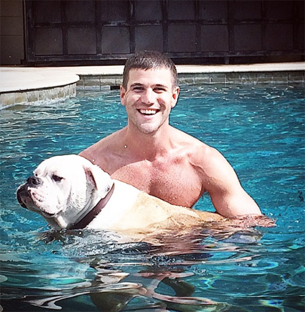 Austin Stowell