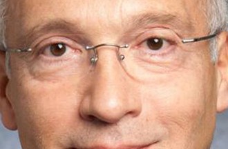 Gonzalo Curiel Celebrity Bio