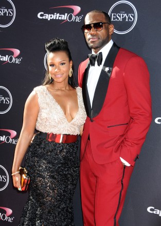 LeBron James with his fiance Savannah Brinson
The 2013 ESPY Awards, Los Angeles, America - 17 Jul 2013